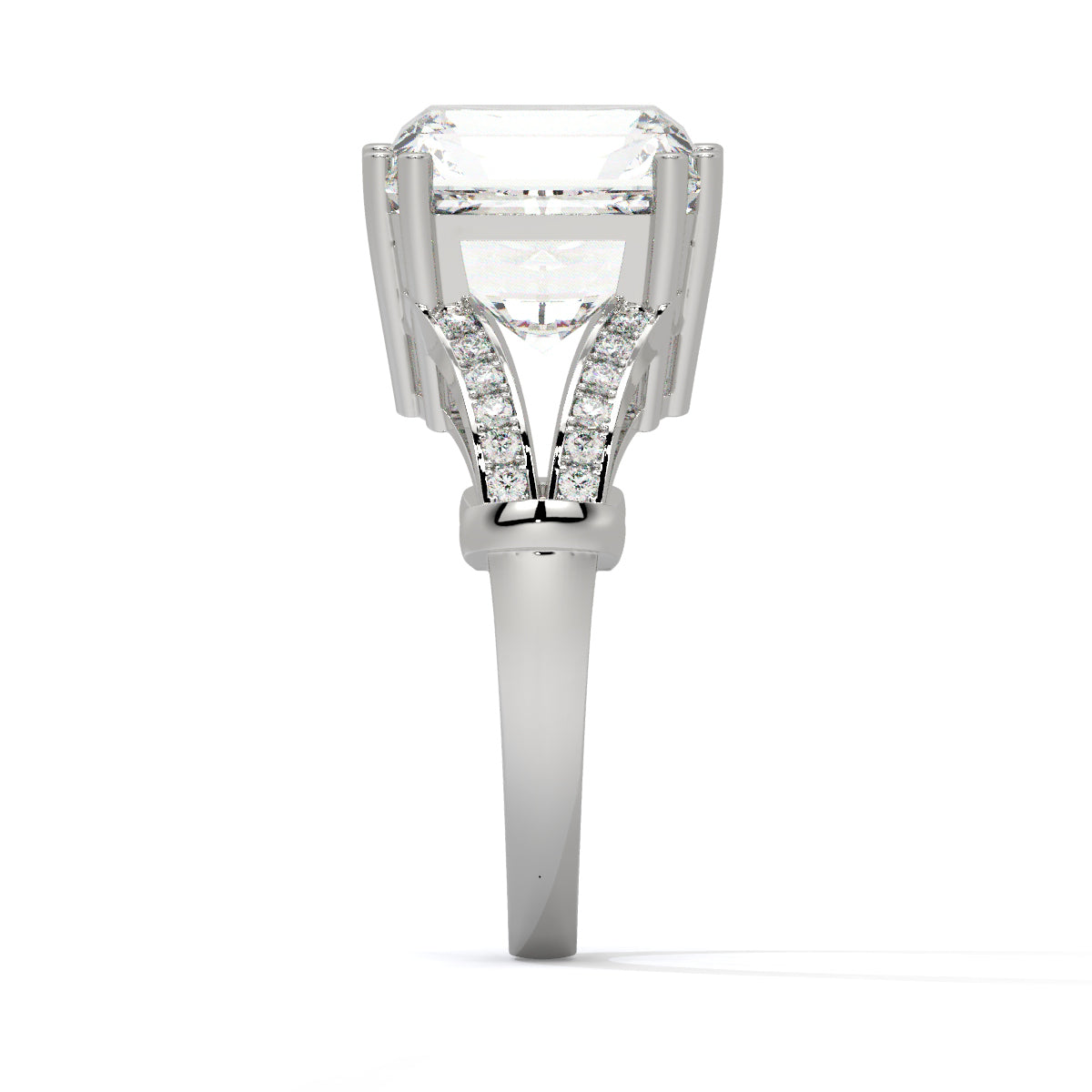 Opulent Shine Luxury Diamond Ring