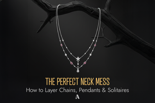 The Perfect Neck Mess: How to Layer Chains, Pendants, and Solitaires