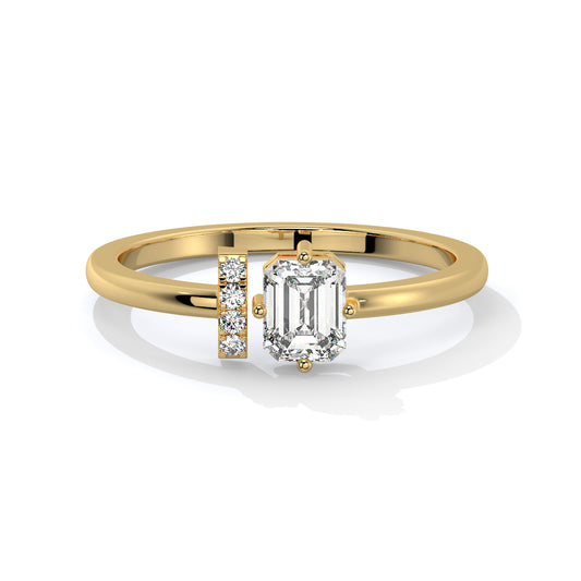 Velvet Radiance Emerald Glow Ring