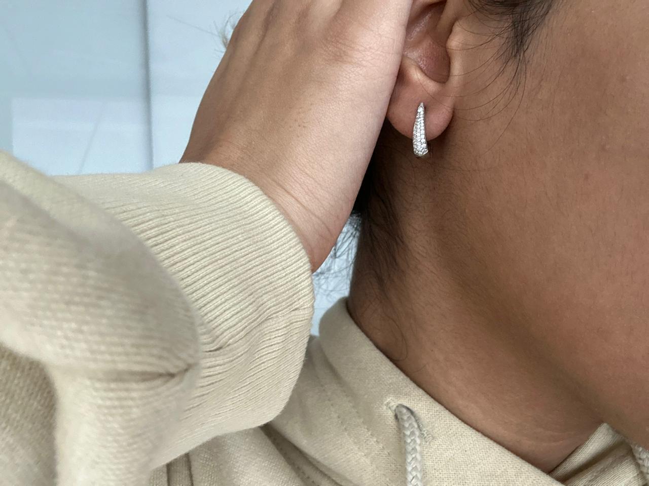 Tapered Diamond Hoops